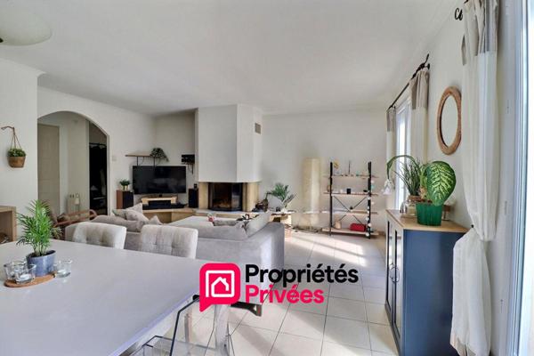 Uzès, 5km, Villa sur terrain arboré