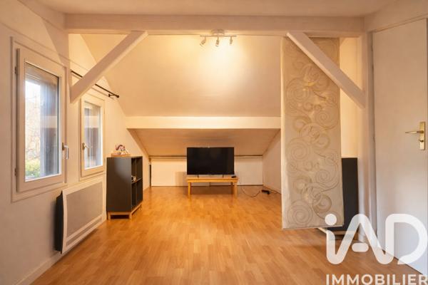 Maison à vendre 10 pièces 197 m² Saint-Jorioz