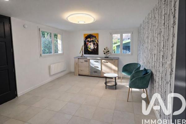 Maison à vendre 10 pièces 197 m² Saint-Jorioz