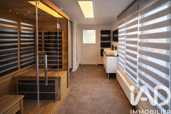 Maison à vendre 10 pièces 197 m² Saint-Jorioz