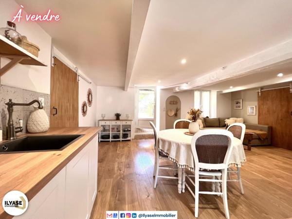 Chalon-sur-Saône (71100) Superbe propriété de 356 m² | 1100 m² | 7 CH | 1 dépendance | Garage/Atelier