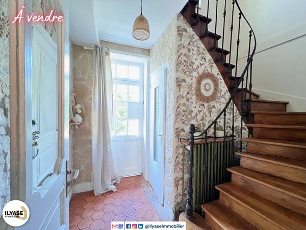 Chalon-sur-Saône (71100) Superbe propriété de 356 m² | 1100 m² | 7 CH | 1 dépendance | Garage/Atelier