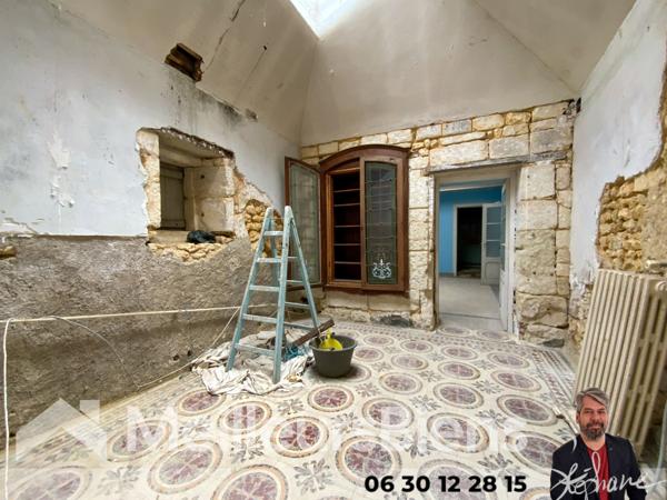 Immeuble mixte libéral et habitation - centre de Montendre