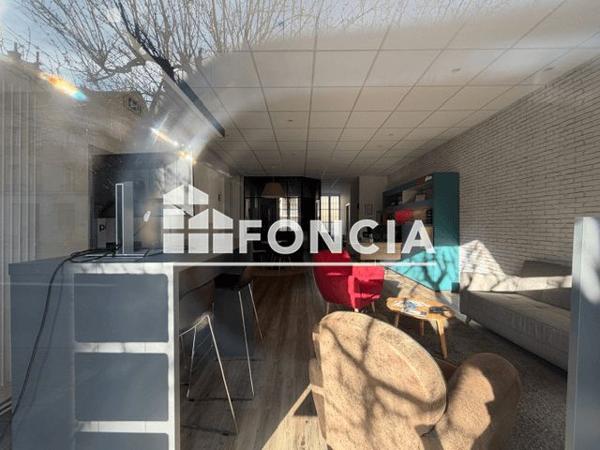 Location Local commercial 75 m² - 25 AVENUE JEAN JAURES Charleville Mezieres 08000