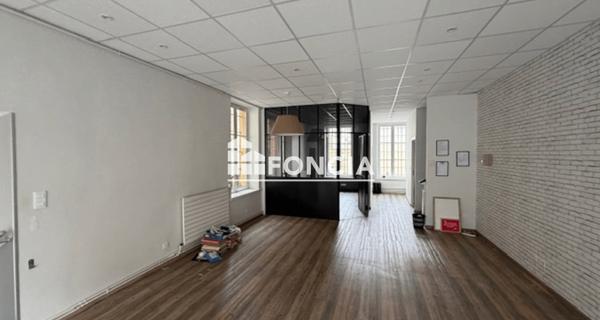 Location Local commercial 75 m² - Charleville-mézières 08000