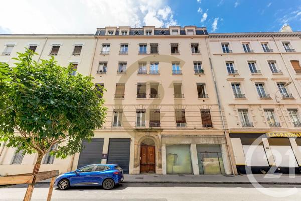 Appartement T2 à vendre  2 pièces - 41,57 m 2   LYON  - 69003