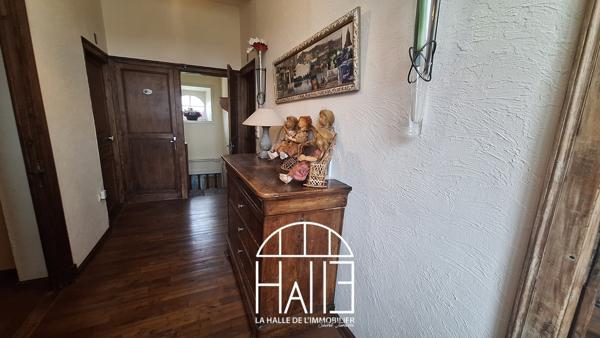 Maison 8 pièces - 235 m²