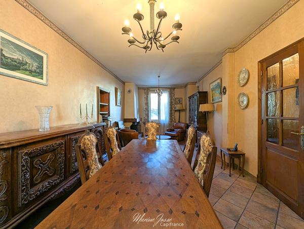 Lourdes – Maison de caractère style basque, modulable, idéale pour un projet familial ou locatif.