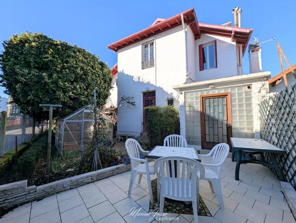 Lourdes – Maison de caractère style basque, modulable, idéale pour un projet familial ou locatif.
