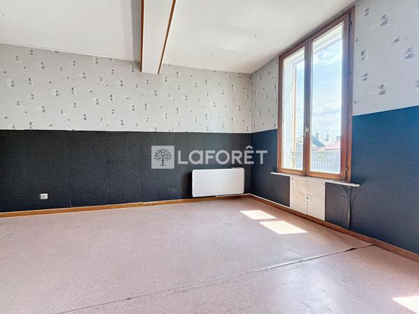 Location appartement Vouziers - 2 pièce(s) - 46 m² - 320 €/mois