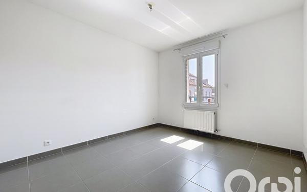 Appartement à vendre    2 pièces • 43,79 m2 Chilly-Mazarin