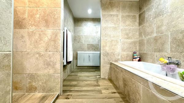 Appartement T3 à vendre  3 pièces - 80,73 m 2   GAP  - 05