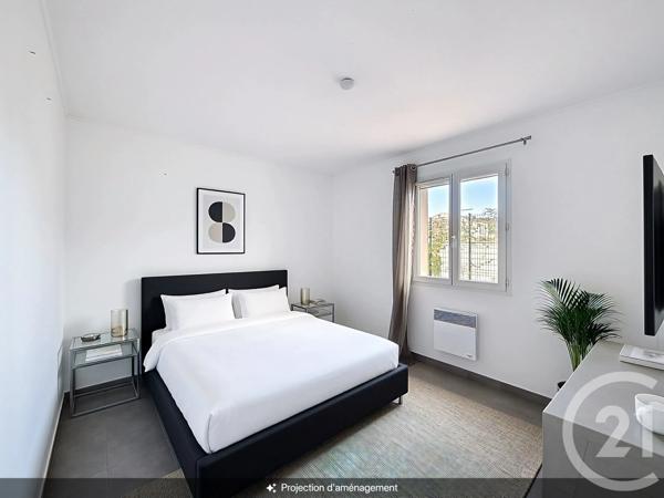 Maison à vendre  4 pièces - 91,50 m 2   CHATEAURENARD  - 13