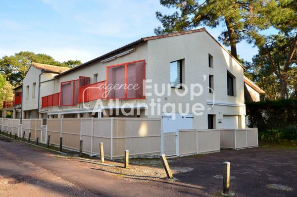 Appartement duplex rénové de 33.98m² - La Palmyre Centre à 700m de la Plage