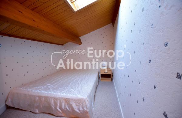 Appartement duplex rénové de 33.98m² - La Palmyre Centre à 700m de la Plage