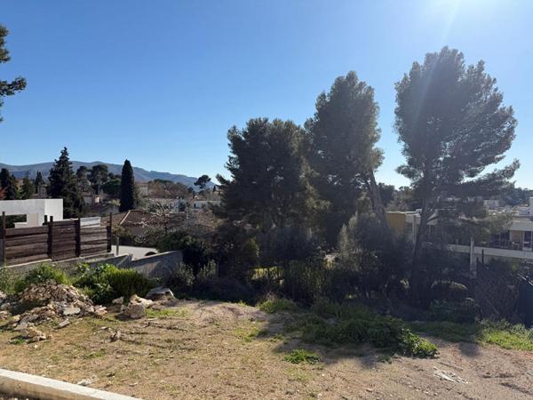 Terrain à bâtir ? 564 m² ? Permis accepté et purgé ? Trois-Lucs