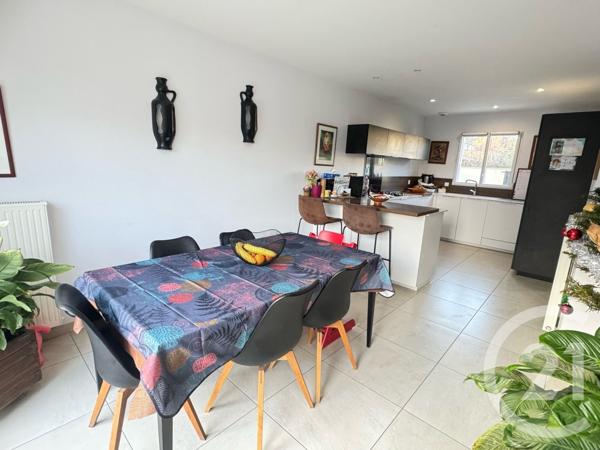 Maison à vendre  6 pièces - 97,43 m2 DAMMARTIN EN SERVE - 78