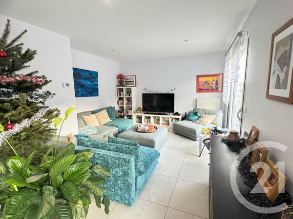 Maison à vendre  6 pièces - 97,43 m2 DAMMARTIN EN SERVE - 78