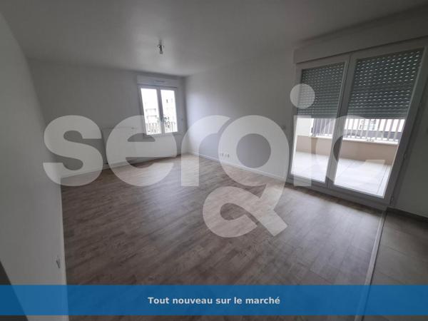 Location 3 Pieces 64 91350 Grigny 67 9271 01 0008