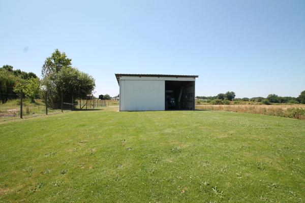 Terrain à vendre proche de CASTELJALOUX (47) 5860m² avec hangar