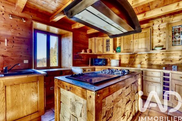 Maison à vendre 7 pièces 300 m² Arâches-la-Frasse