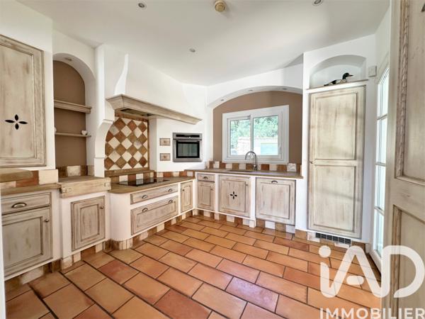 Maison à vendre 7 pièces 175 m² Castillon-du-Gard