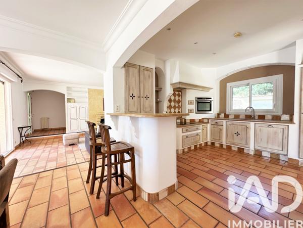 Maison à vendre 7 pièces 175 m² Castillon-du-Gard