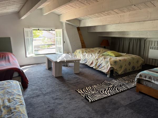 Villa 7 pièce(s) 4 chambre(s) 141.2 m²