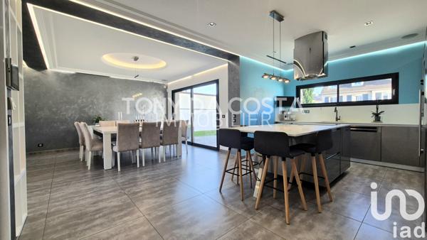 Maison à vendre 7 pièces 200 m² Ozoir-la-Ferrière