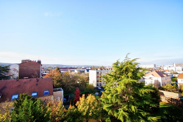 Appartement Meublé Rueil Malmaison 4 pièces 85 m2 , Rueil malmaison