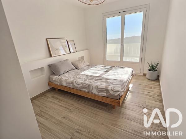 Appartement à vendre 5 pièces 81 m² Bandol