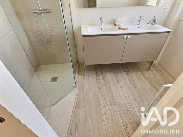 Appartement à vendre 5 pièces 81 m² Bandol