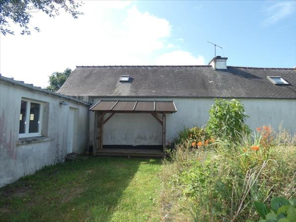Maison individuelle à vendre à Pleyben dans le Finistère (29190), ref : 2181