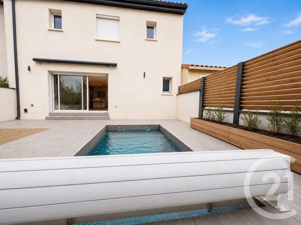Maison à vendre  6 pièces - 173,15 m 2   GIGNAC  - 34