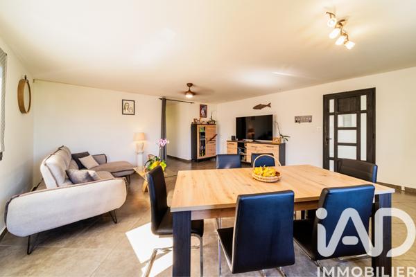Maison à vendre 11 pièces 309 m² Saint-Pierre