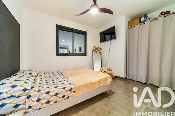 Maison à vendre 11 pièces 309 m² Saint-Pierre