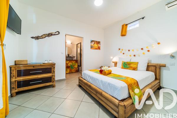 Maison à vendre 11 pièces 309 m² Saint-Pierre