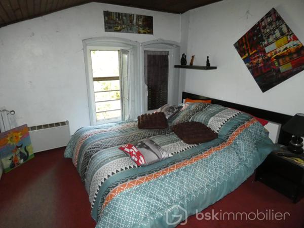 Maison ancienne de 186,87 m²