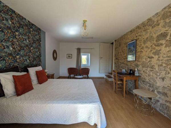 Achat - Propriété Les Herbiers 85500 9 pièces 258 m 2 1521 m 2