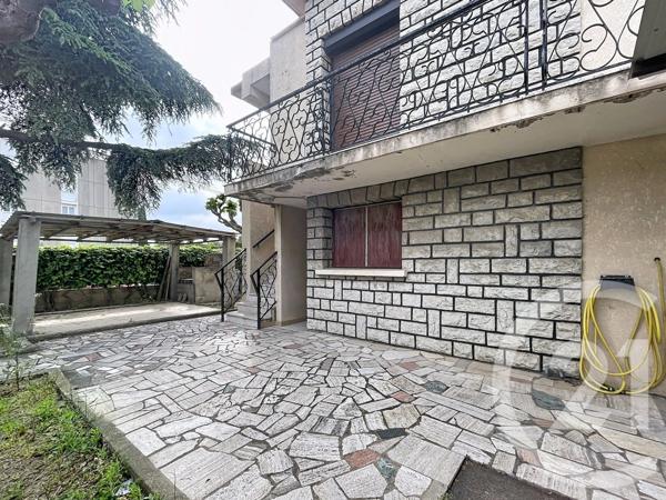Maison à vendre  6 pièces - 118,95 m 2   MEZE  - 34