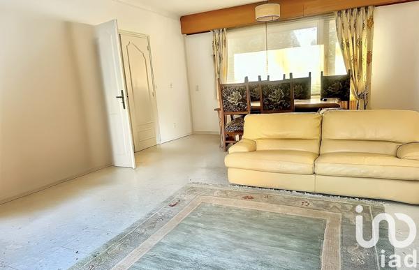 Pavillon 7 pièces de 178 m² à Lens (62300)