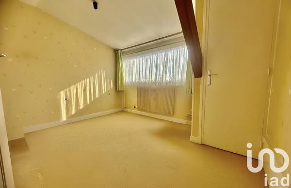 Pavillon 7 pièces de 178 m² à Lens (62300)