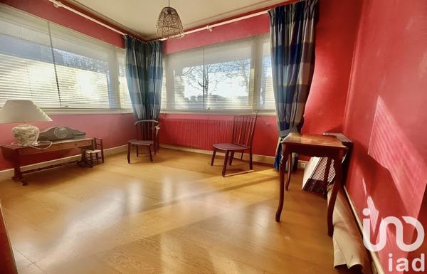 Pavillon 7 pièces de 178 m² à Lens (62300)