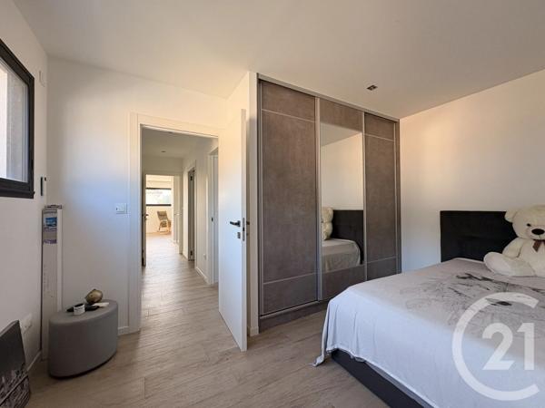 Maison à vendre  6 pièces - 209,67 m 2   AGDE  - 34