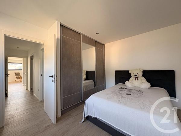Maison à vendre  6 pièces - 209,67 m 2   AGDE  - 34