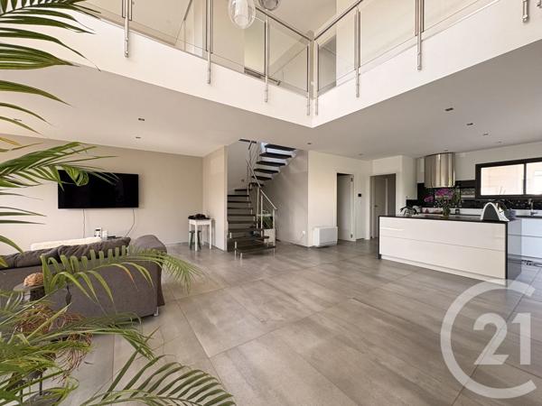 Maison à vendre  6 pièces - 209,67 m 2   AGDE  - 34