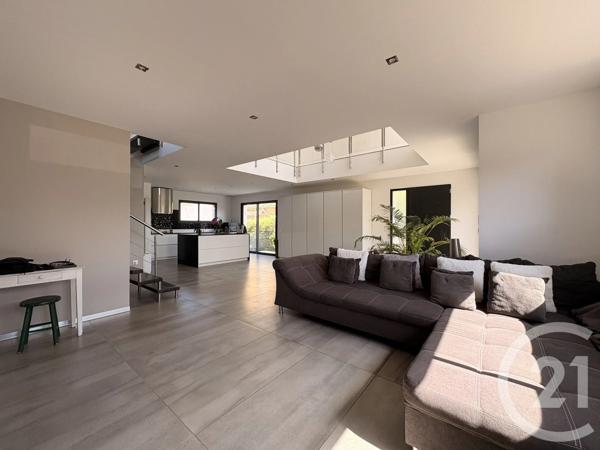 Maison à vendre  6 pièces - 209,67 m 2   AGDE  - 34