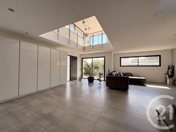 Maison à vendre  6 pièces - 209,67 m 2   AGDE  - 34