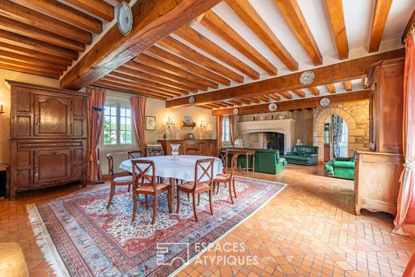 Demeure familiale dans un écrin verdoyant avec dépendance