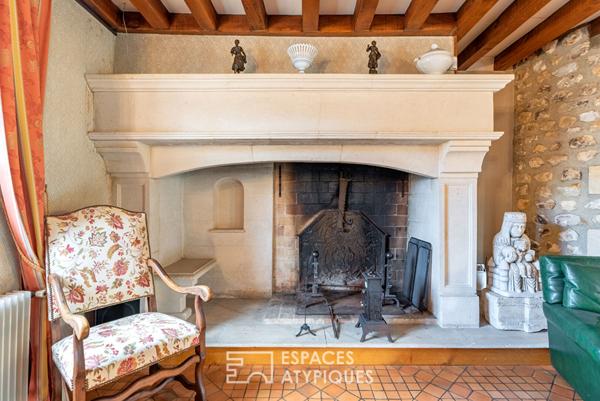 Demeure familiale dans un écrin verdoyant avec dépendance